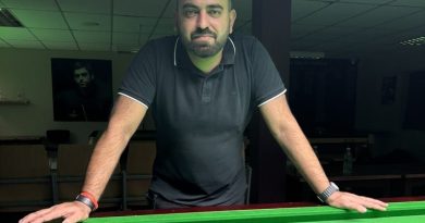 Labeeb wins in Newbury & 147 for Billy Castle